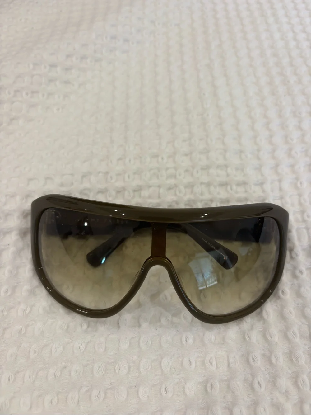 Jimmy Fairly The Luz Oversized Shield Sunglasses in Green
